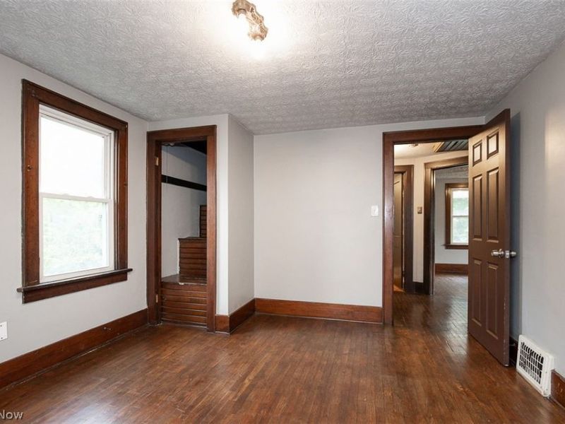 888 Harrison Avenue , Akron, OH 44314 Photo 20