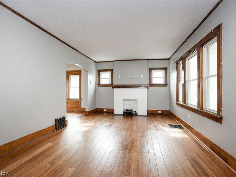 888 Harrison Avenue , Akron, OH 44314 Photo 3