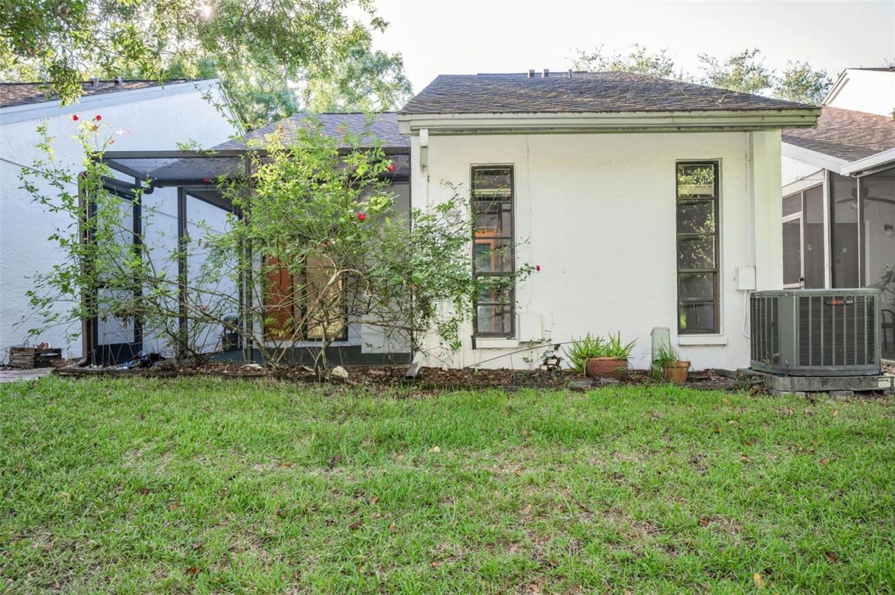 3500 Magnolia Ridge Circle, Unit 405, Palm Harbor, FL 34684 Photo