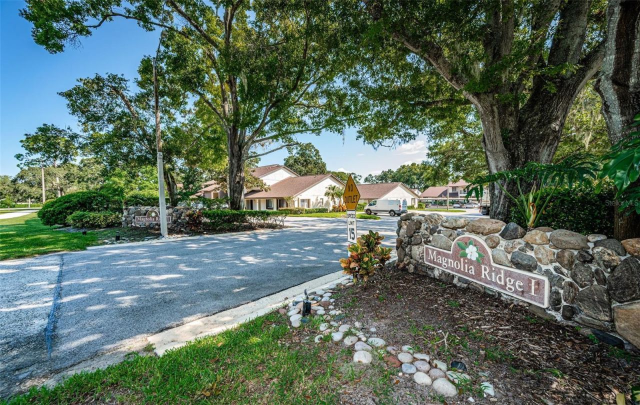 3500 Magnolia Ridge Circle, Unit 405, Palm Harbor, FL 34684 Photo