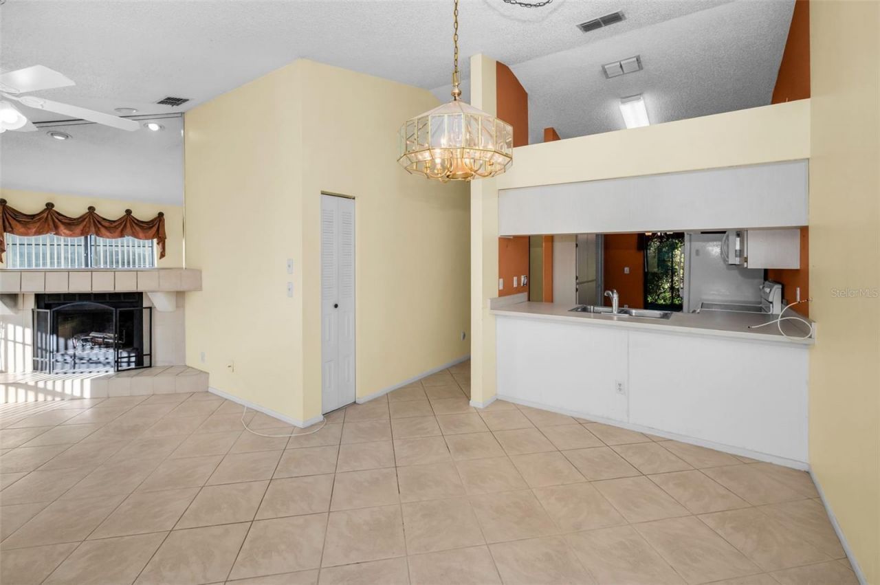 3500 Magnolia Ridge Circle, Unit 405, Palm Harbor, FL 34684 Photo