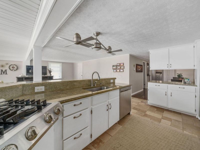 28 Bay View Drive, Buckeye Lake, OH 43008 Photo 19