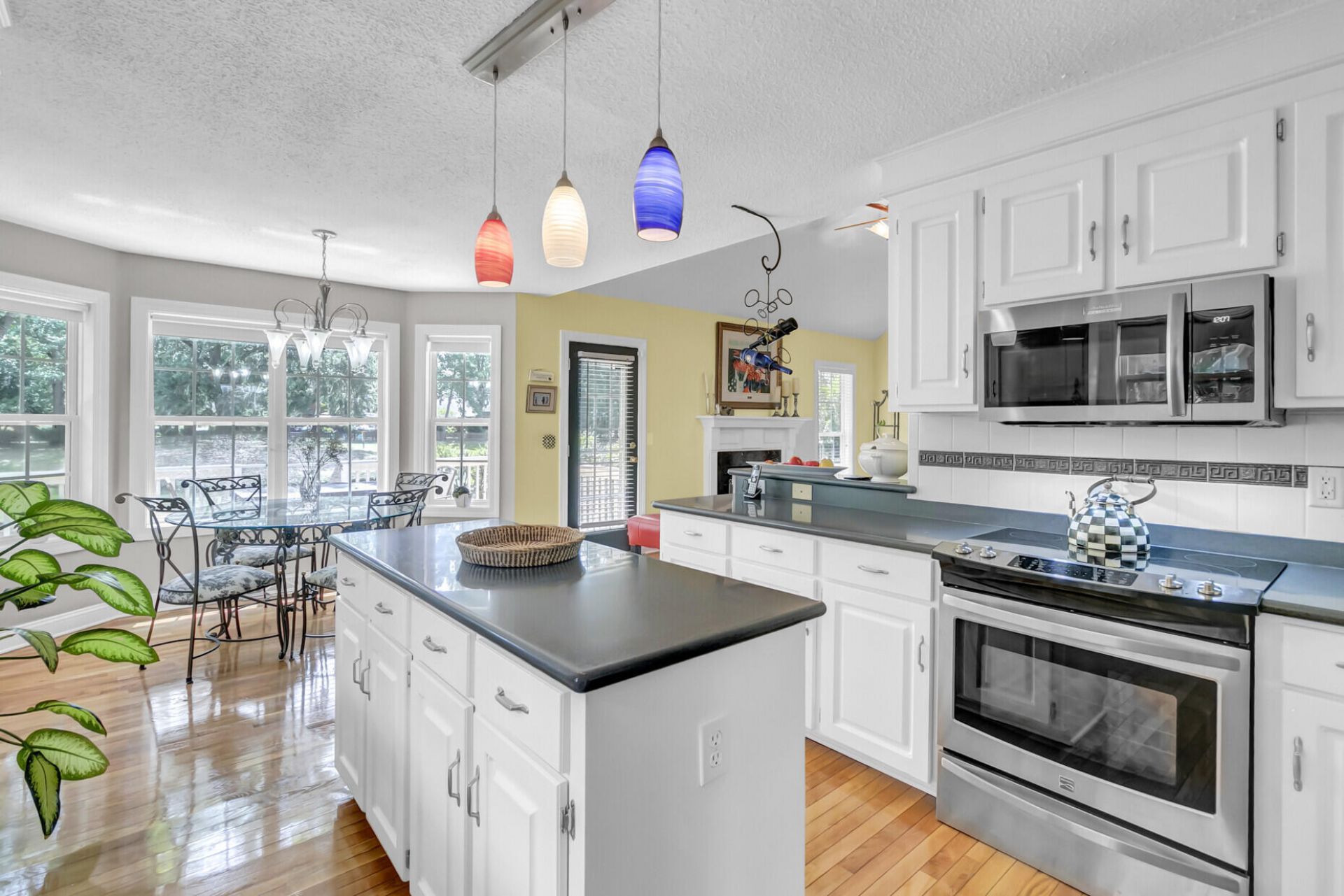 5472 Clearview Drive Photo 9
