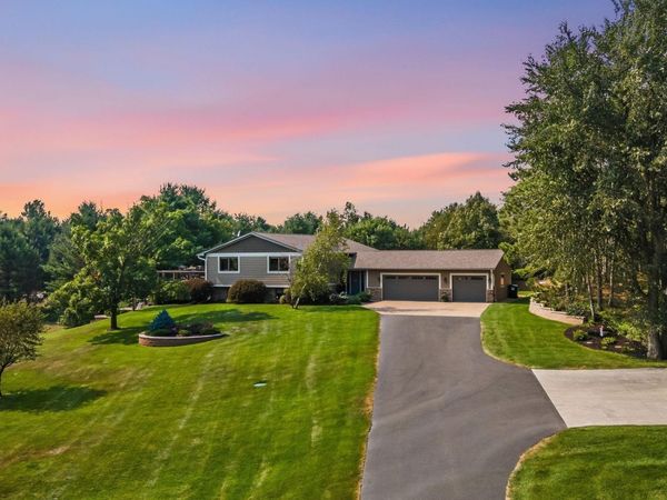 746 Packer Drive, Hudson, WI 54016