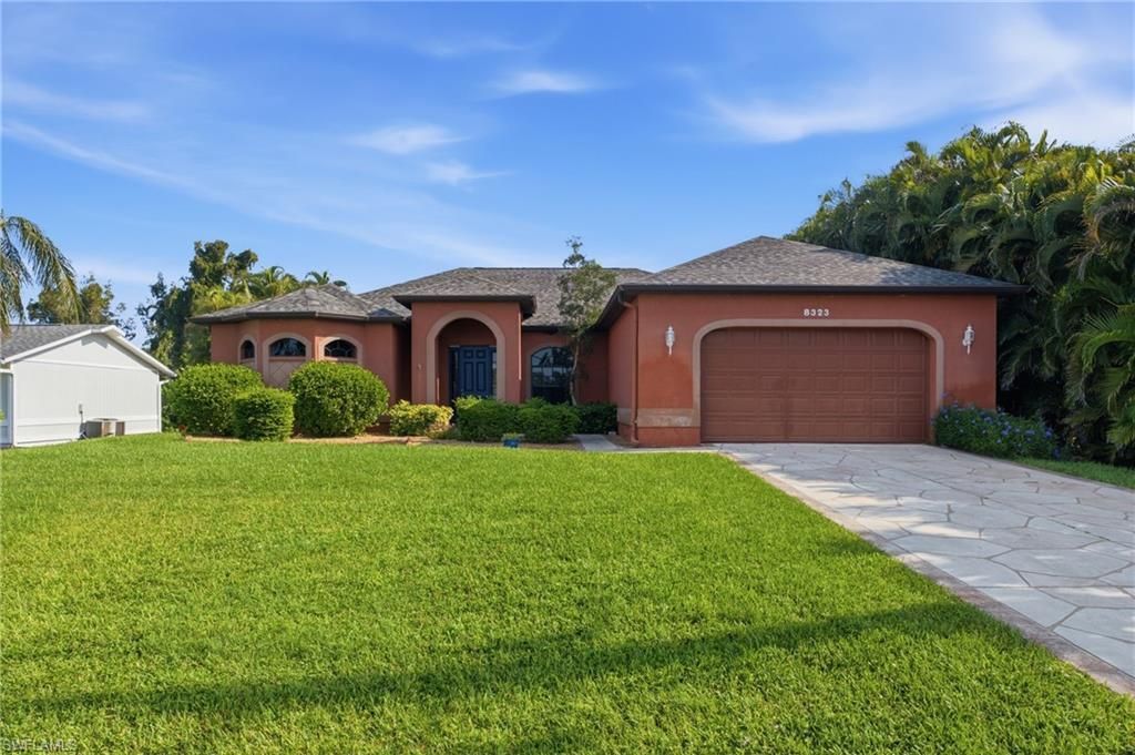 8323 Caloosa Rd , Fort Myers, FL 33967 Photo
