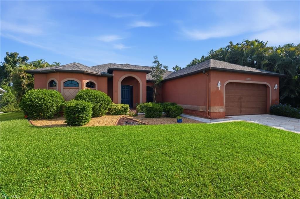 8323 Caloosa Rd , Fort Myers, FL 33967 Photo