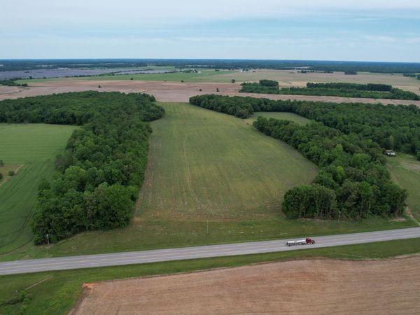 498 John Hunter Hwy E, Elora, TN 37328