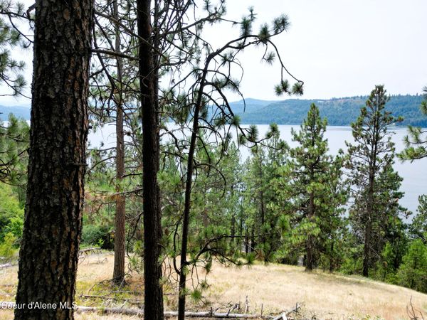 NNA LACON LN, Harrison, ID 83833