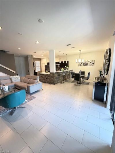 7317 Bristol Cir, Naples, FL 34120 Photo