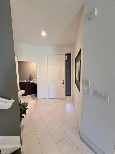 7317 Bristol Cir, Naples, FL 34120 Photo