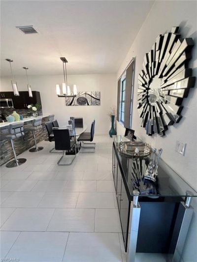 7317 Bristol Cir, Naples, FL 34120 Photo