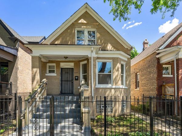 5725 S Wolcott Avenue , Chicago, IL 60636