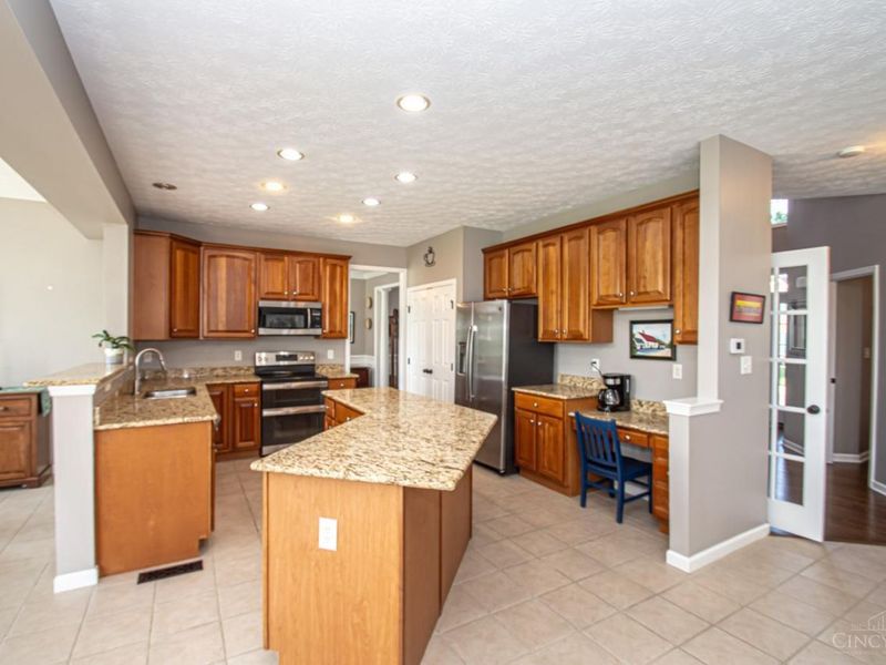 2650 Wyndham Drive, Beavercreek, OH 45431 Photo 14