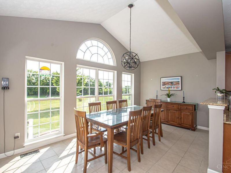2650 Wyndham Drive, Beavercreek, OH 45431 Photo 18