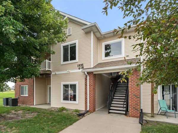 1835 SW White Birch Circle , Unit 15, Ankeny, IA 50023
