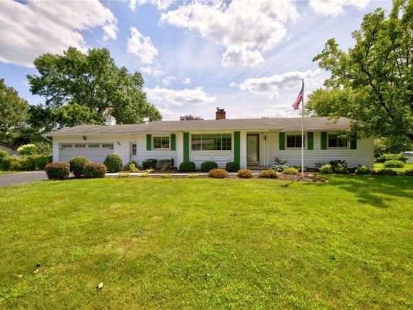 90 City View Drive , Rochester, NY 14625