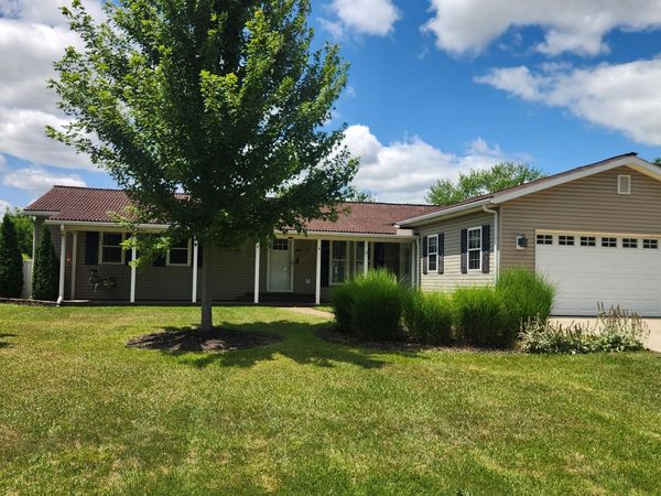 15753 Valleyview Drive N, Marysville, OH 43040
