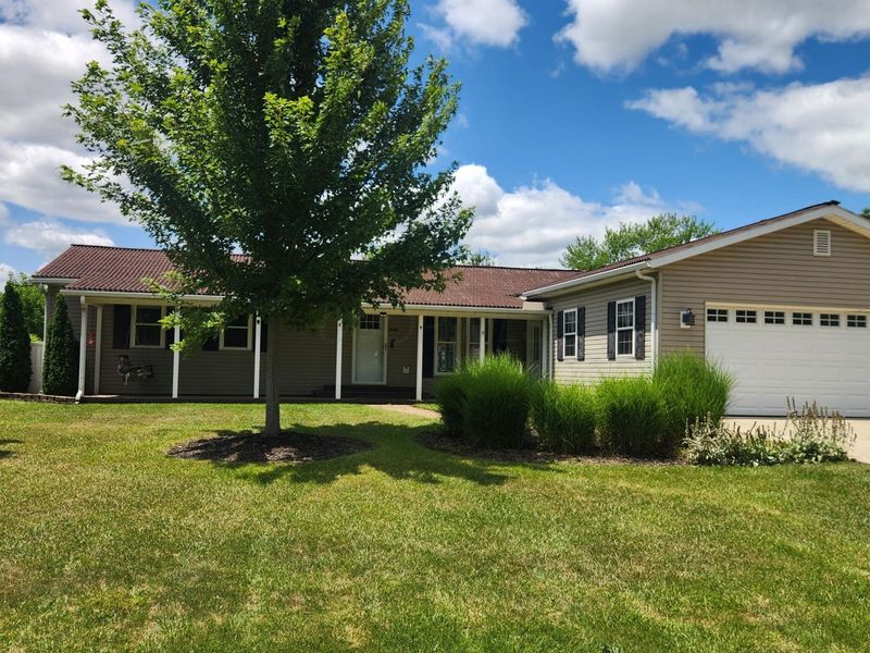 15753 Valleyview Drive N, Marysville, OH 43040 Photo 1