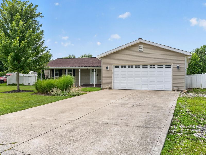 15753 Valleyview Drive N, Marysville, OH 43040 Photo 4