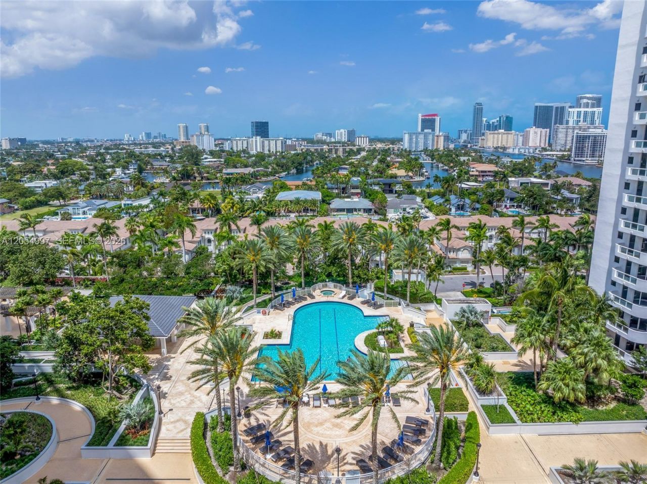21150 Point Pl , Unit 1605, Aventura, FL 33180 Photo