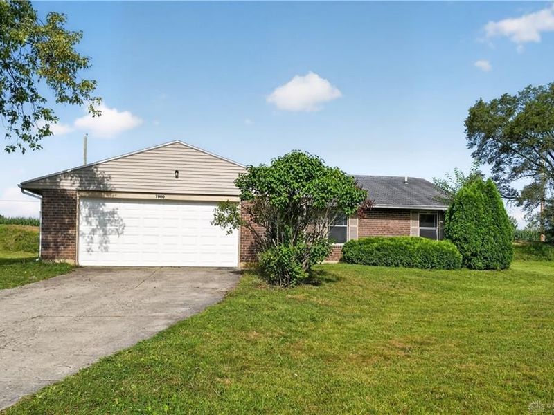 7880 Waterton Court, Dayton, OH 45426 Photo 1
