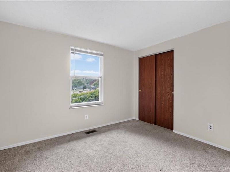 7880 Waterton Court, Dayton, OH 45426 Photo 19