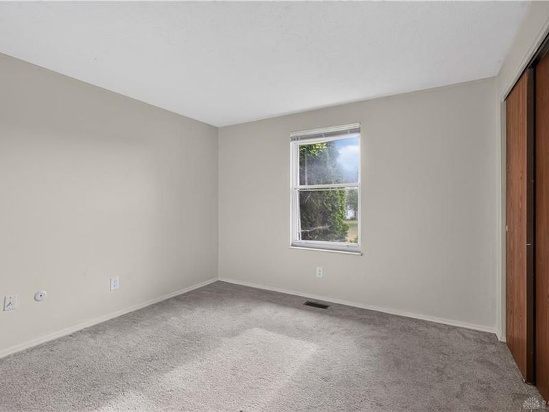 7880 Waterton Court, Dayton, OH 45426 Photo 23