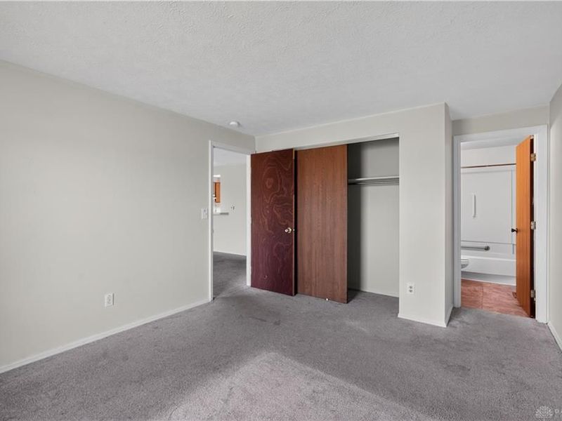 7880 Waterton Court, Dayton, OH 45426 Photo 25