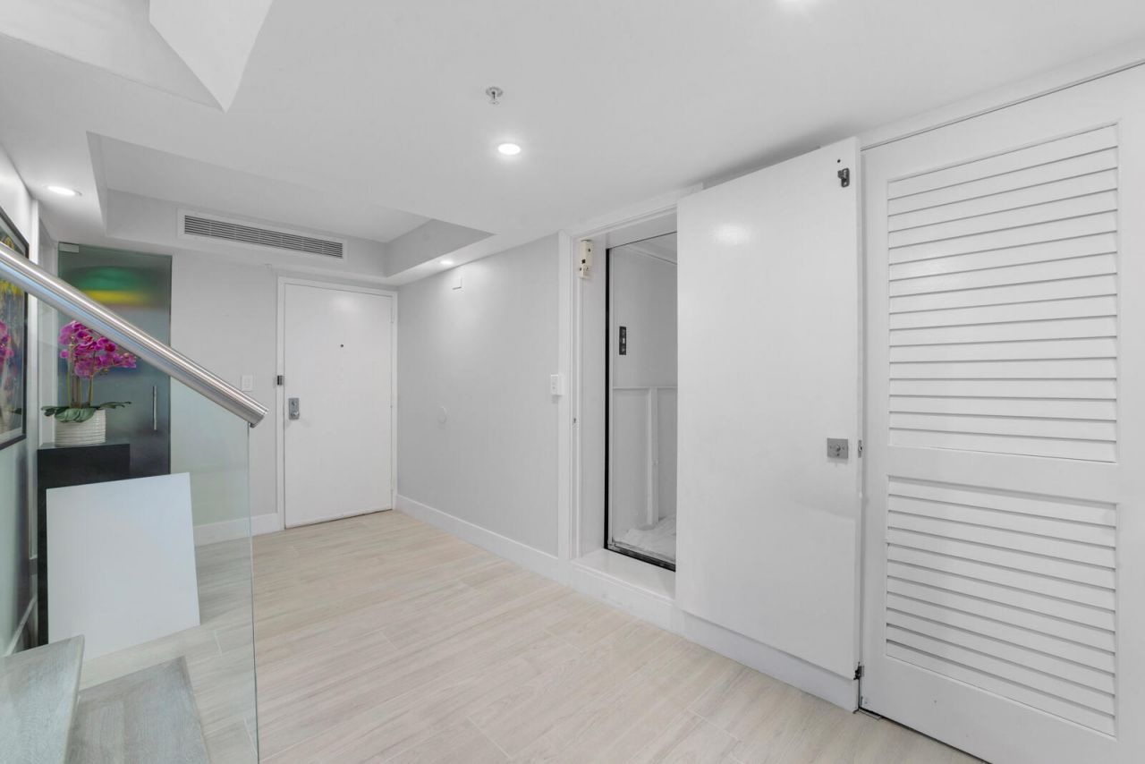 3407 S Ocean Boulevard, Unit PH D, Highland Beach, FL 33487 Photo