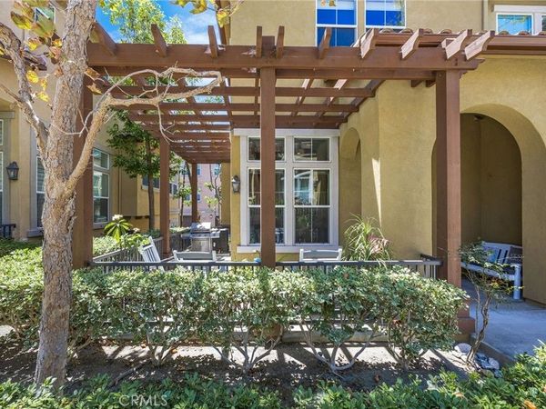 8475 E Kendra Loop, Orange, CA 92867