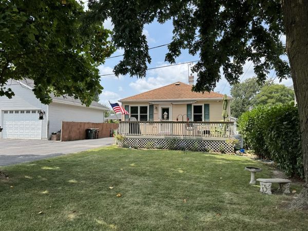 611 Table Street , Lockport, IL 60441