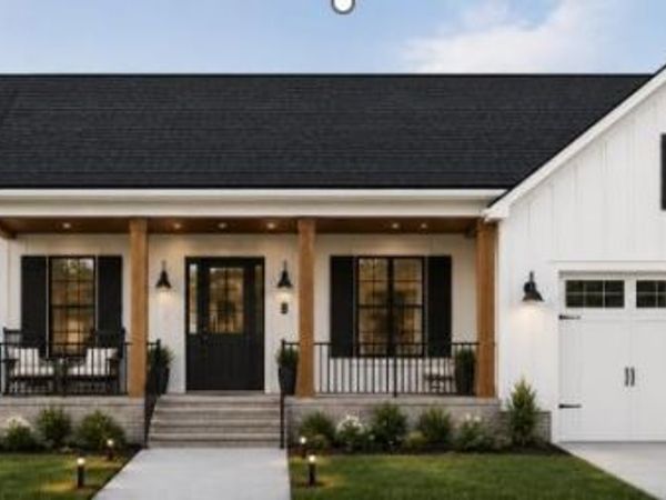 825 W Main, Williamsburg, OH 45176