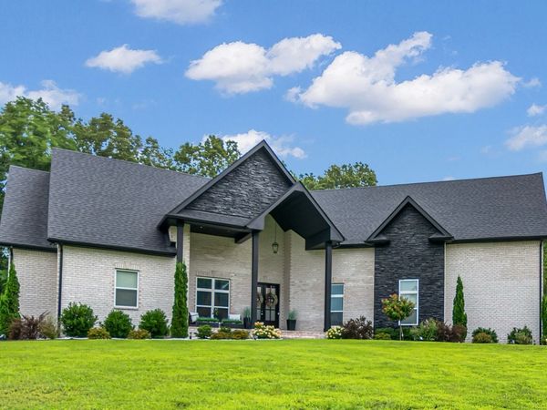 1381 Reda Drive, Clarksville, TN 37042