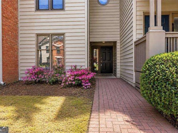 507 Garden Court, Atlanta, GA 30328