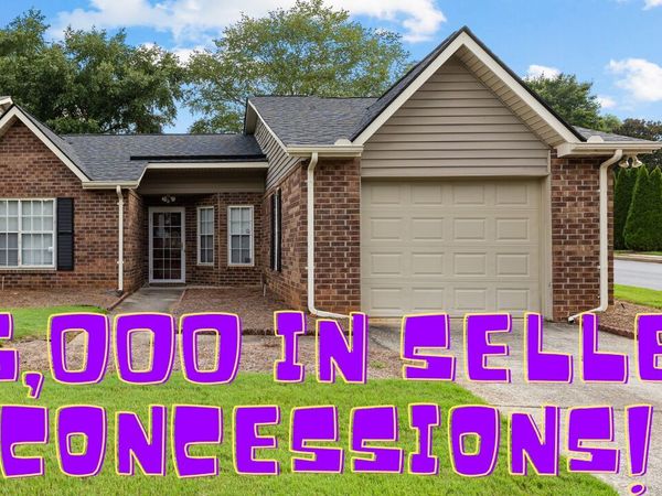 180 Monmouth Drive, Fayetteville, GA 30214