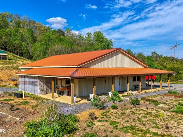 336 Cloud Creek Road, Rogersville, TN 37857