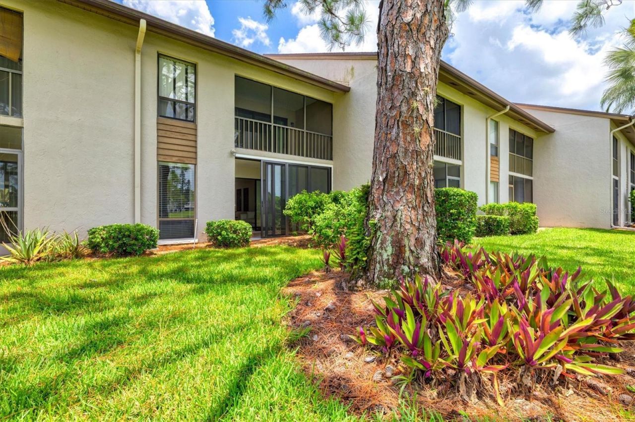 3053 Taywood Meadows, Unit 3, Sarasota, FL 34235 Photo