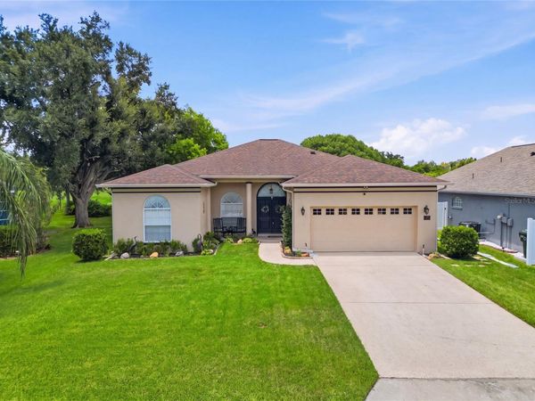 3914 DERBY DRIVE , LAKELAND, FL 33809