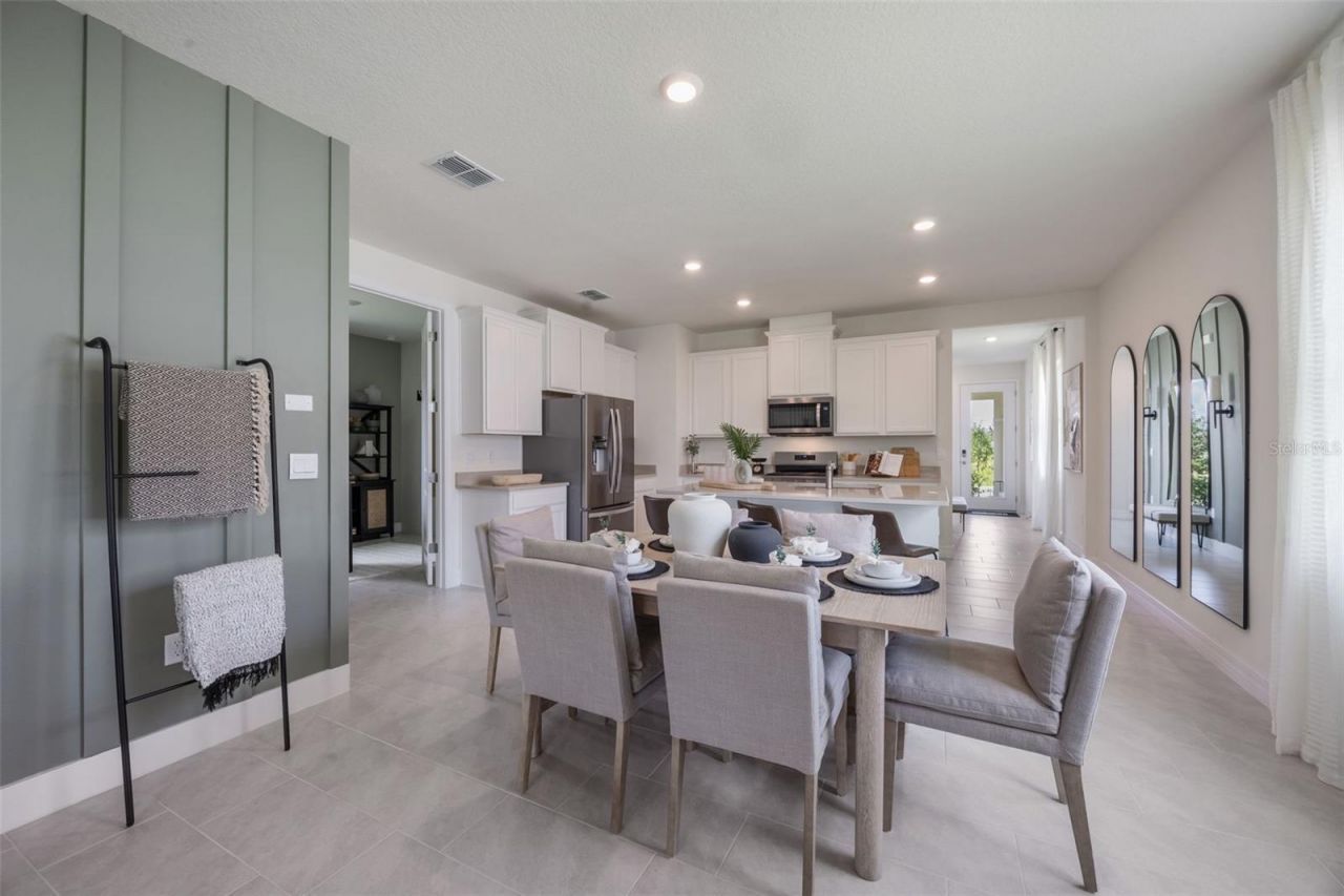 2281 Hamden Way , Mount Dora, FL 32757 Photo