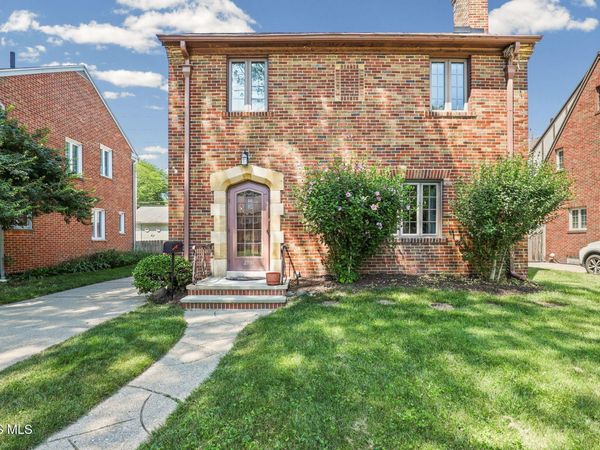 2907 Goddard Road , Toledo, OH 43606