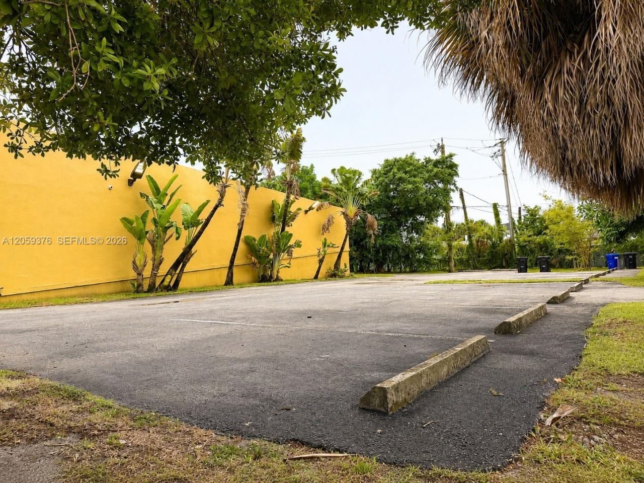 1840 NE 153rd St , North Miami Beach, FL 33162 Photo