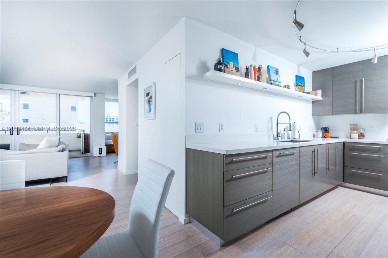 11 Island Ave, Unit 1004, Miami Beach, FL 33139 Photo
