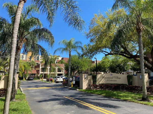 9301 SW 92nd Ave , Unit C213, Miami, FL 33176