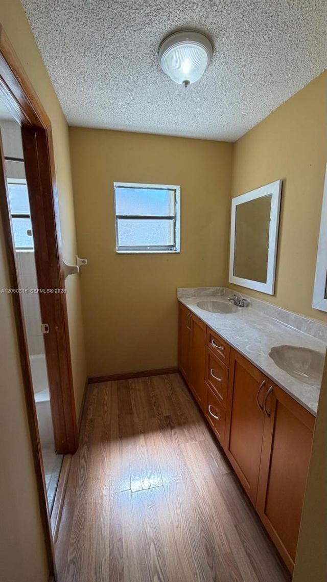 10960 SW 25th St, Miami, FL 33165 Photo