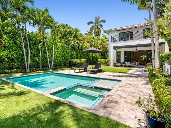 904 BOND Way, Delray Beach, FL 33483