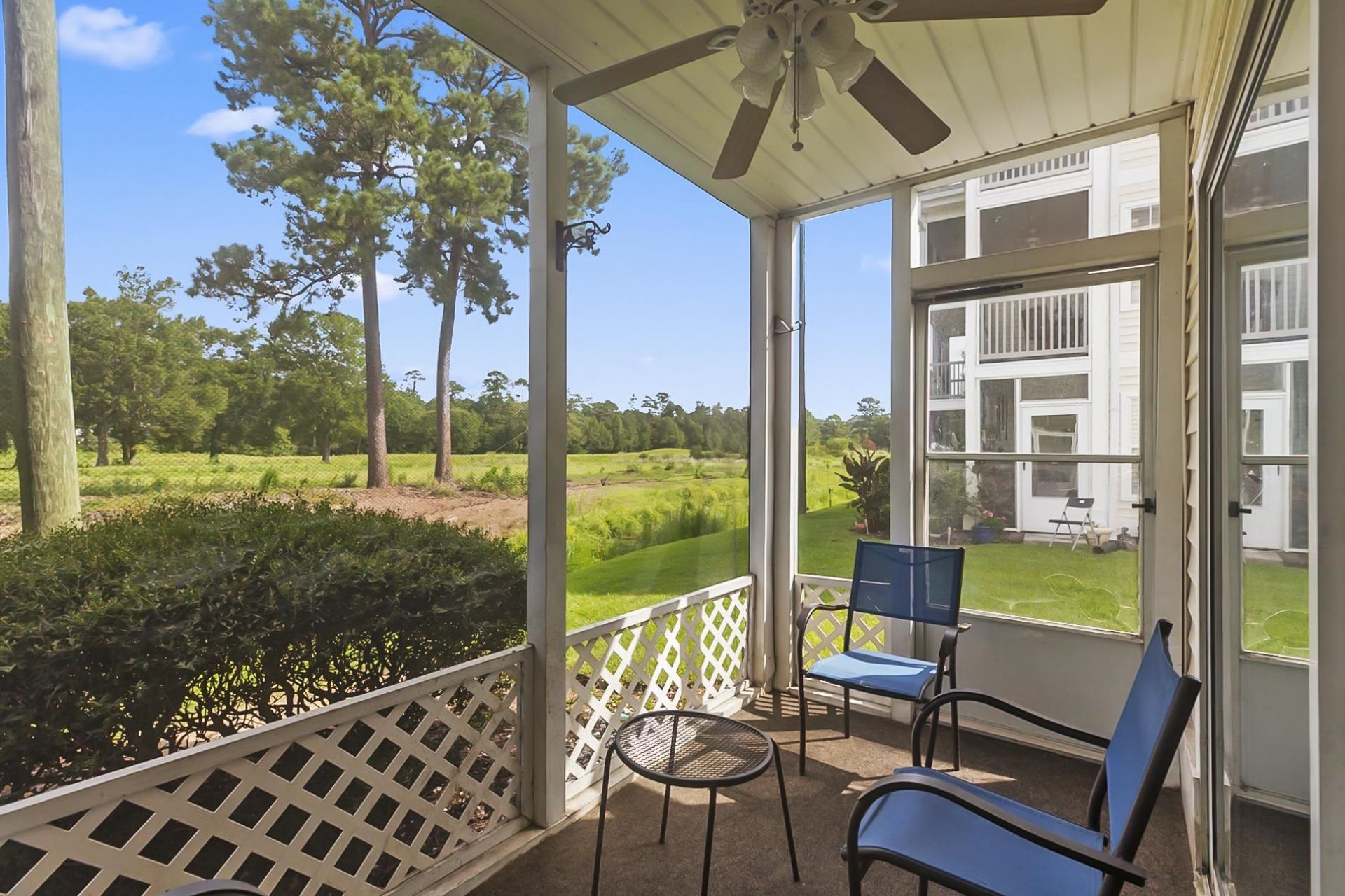 589 Blue River Ct.  Photo 29