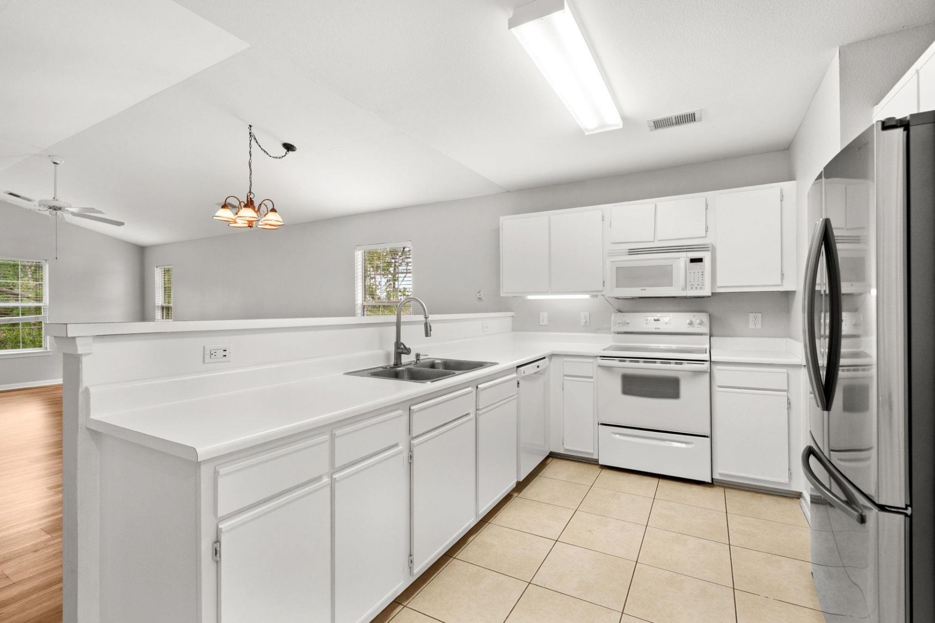1208 River Oaks Dr.  Photo 17