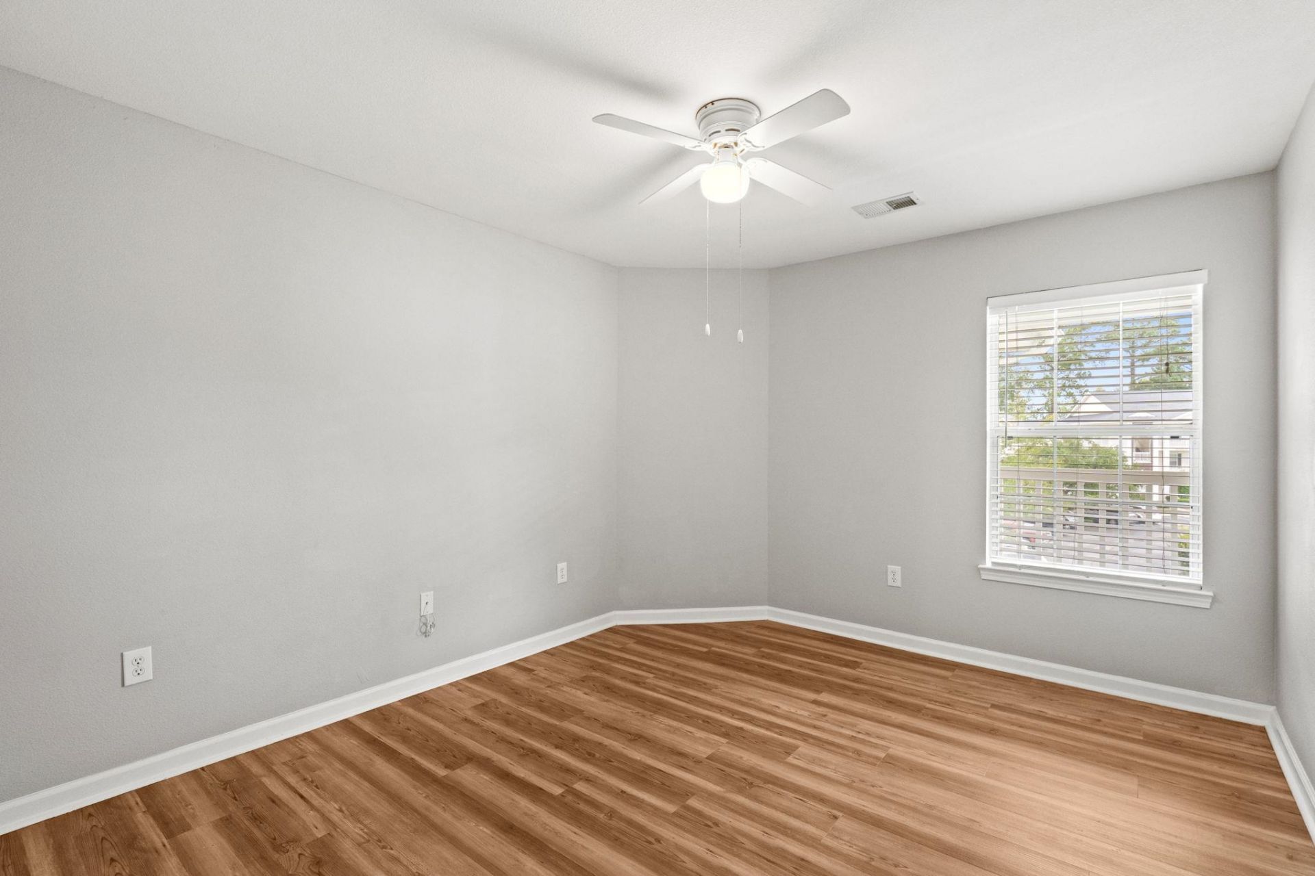 1208 River Oaks Dr.  Photo 25