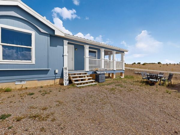 11 Northland Road , Edgewood, NM 87015