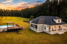230 Winchime Court photo 4